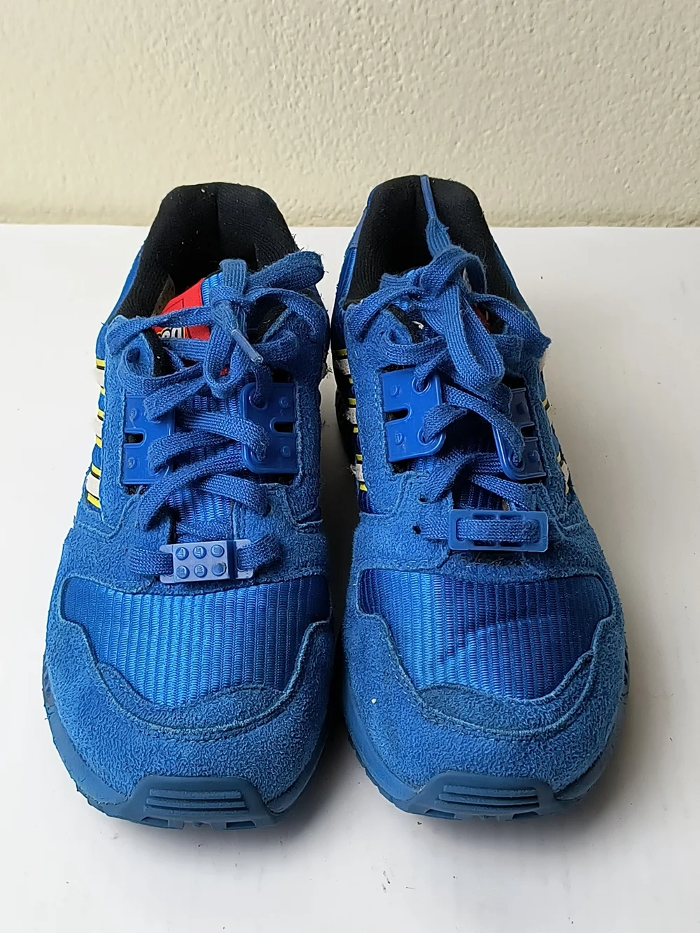 adidas Torsion ZX 8000 - LEGO Kids Blue Sneakers with Yellow Stripe Big Boy 4.5